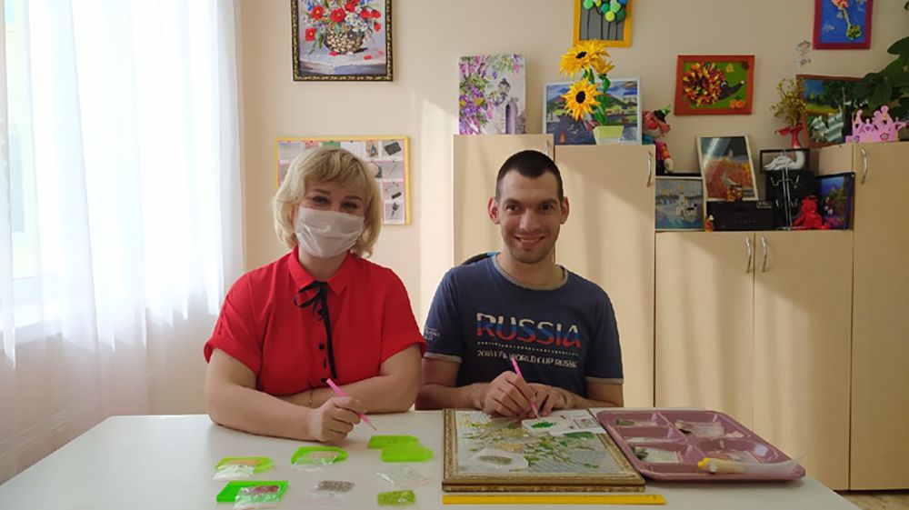 «Педагоги заменяют семью»: интервью с воспитателем мончегорского дома-интерната Ириной Титовой