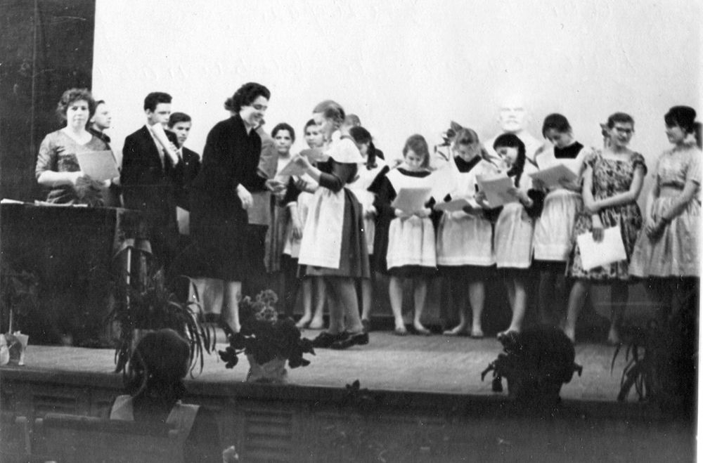 Детская музыкальная школа norilsk_vypusk1962.jpg