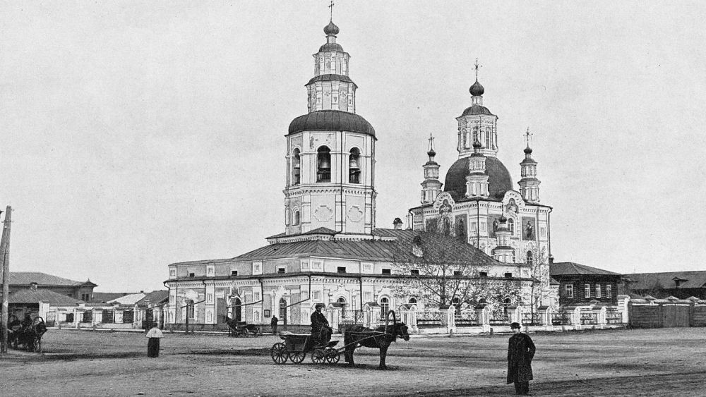 Сквозь века и гонения: история Покровского кафедрального собора